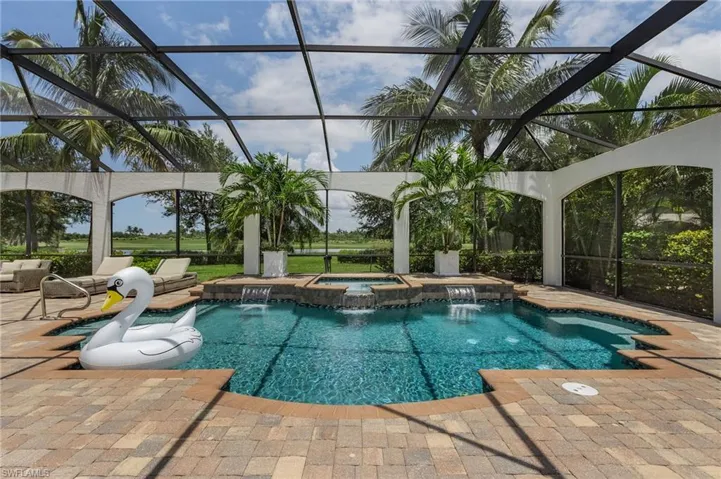 3423 Runaway Ct, Naples, Florida 34114