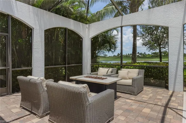 3423 Runaway Ct, Naples, Florida 34114
