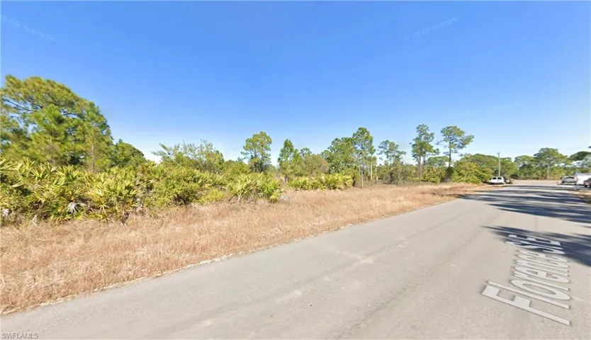 1143 Florence St E, Lehigh Acres, Florida 33974