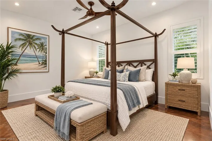 2401 Coach House Ln, Naples, Florida 34105