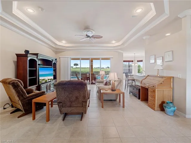 2137  Berkley  WAY, Lehigh Acres, FL 33973