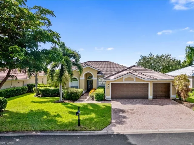2137  Berkley  WAY, Lehigh Acres, FL 33973
