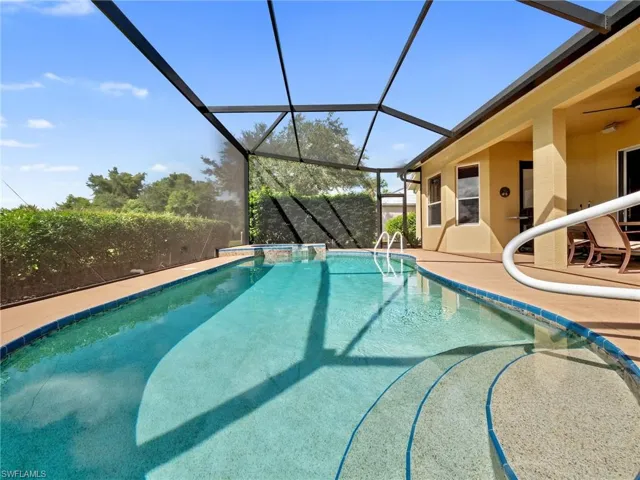 2137  Berkley  WAY, Lehigh Acres, FL 33973