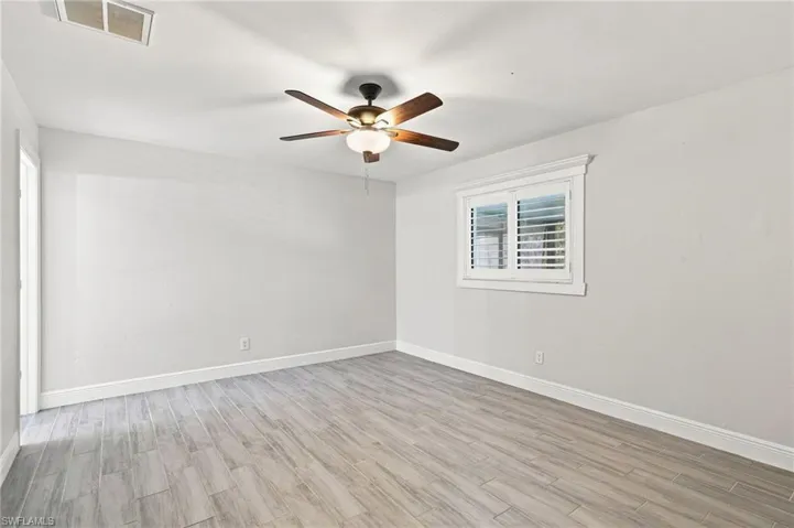 1432 Se 11th St, Cape Coral, Florida 33990