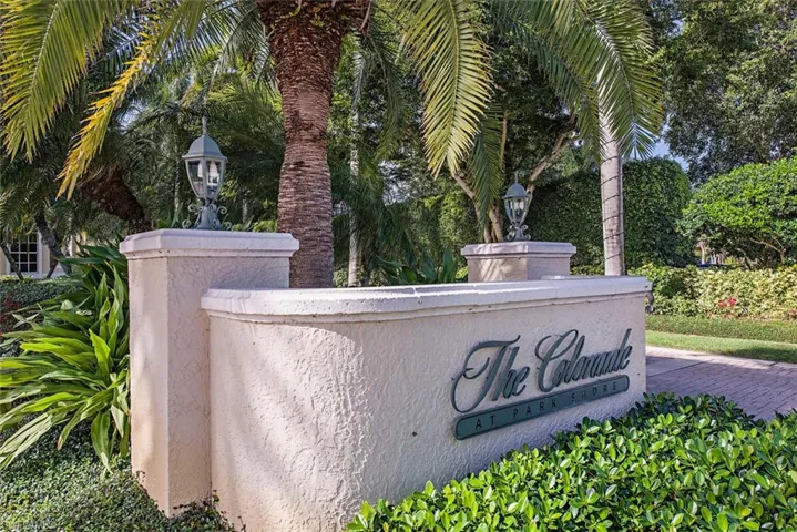 149  Colonade  CIR, Naples, FL 34103