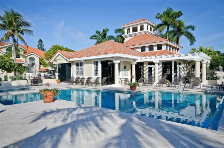 149  Colonade  CIR, Naples, FL 34103