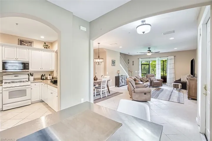 3230 Cottonwood Bend 406, Fort Myers, Florida 33905