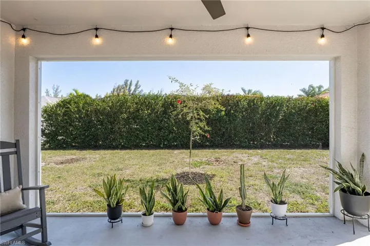 1900 Nw 21st Ter, Cape Coral, Florida 33993