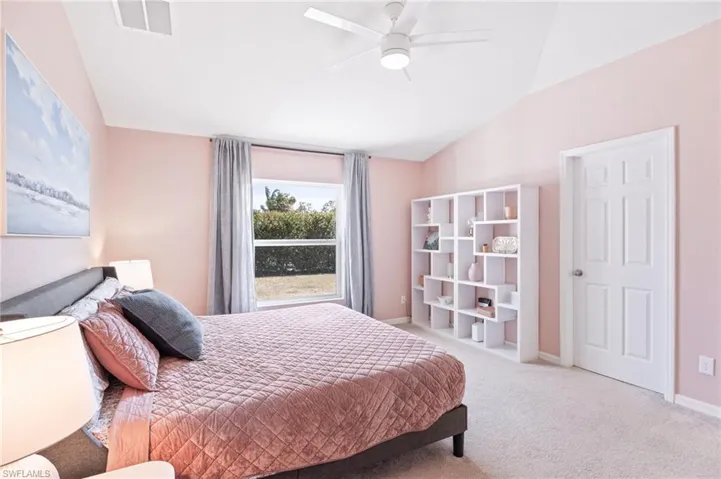 1900 Nw 21st Ter, Cape Coral, Florida 33993