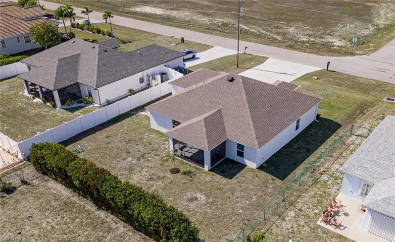 1900 Nw 21st Ter, Cape Coral, Florida 33993