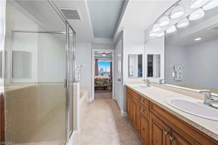 2745 1st St 801, Fort Myers, Florida 33916