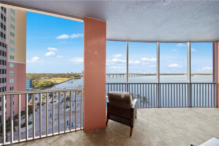 2745 1st St 801, Fort Myers, Florida 33916
