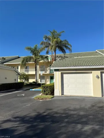 4985 Sandra Bay Dr 203, Naples, Florida 34109