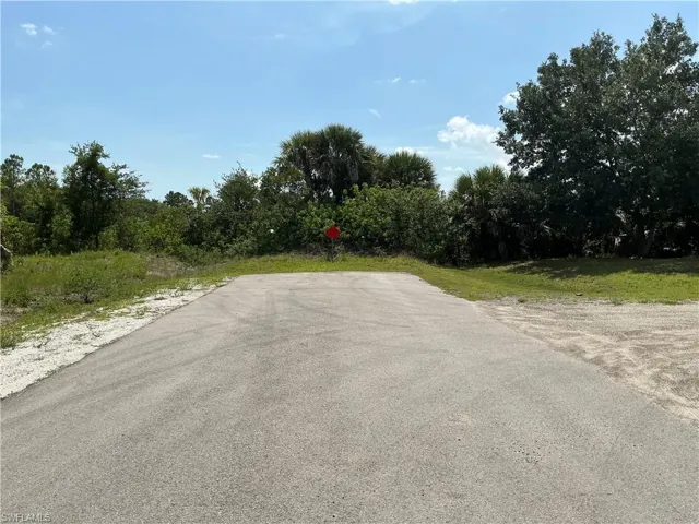 5413 Lee St, Lehigh Acres, Florida 33971