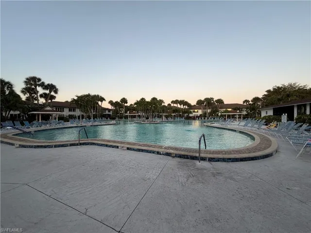 4150  Looking Glass  LN, Naples, FL 34112