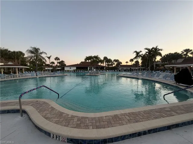4150  Looking Glass  LN, Naples, FL 34112
