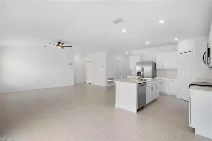 4087 Lattuca Ln, North Fort Myers, Florida 33917