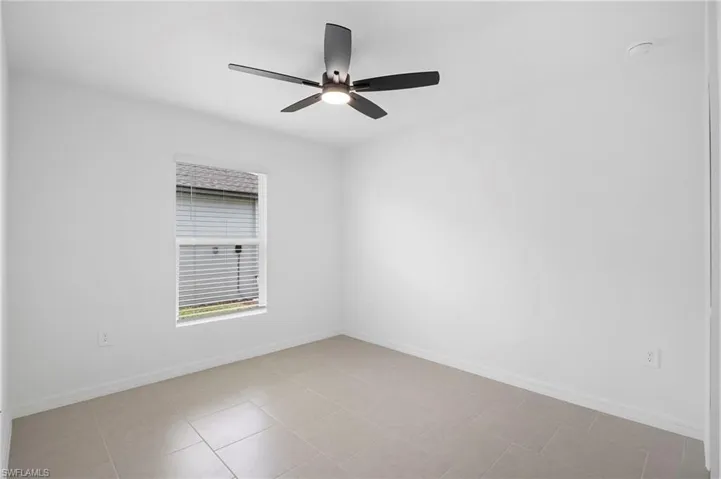 4087 Lattuca Ln, North Fort Myers, Florida 33917