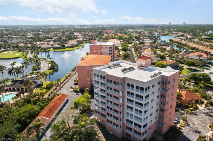14815  Laguna  DR, Fort Myers, FL 33908