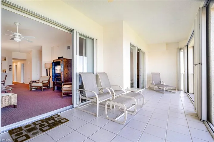 14815  Laguna  DR, Fort Myers, FL 33908