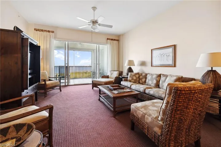 14815  Laguna  DR, Fort Myers, FL 33908