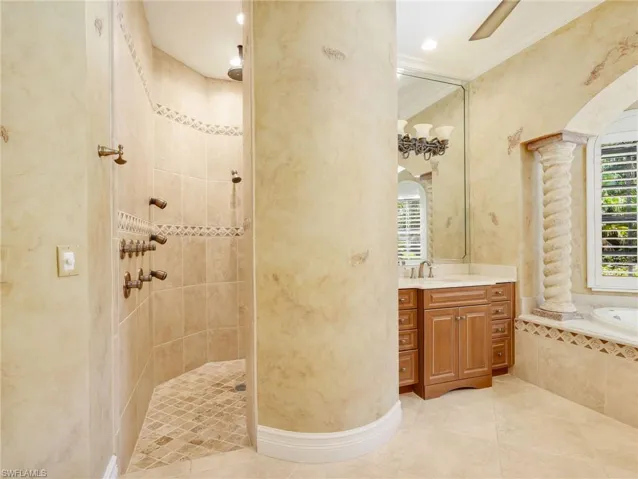 11544 Glen Oak Ct, Estero, Florida 33928