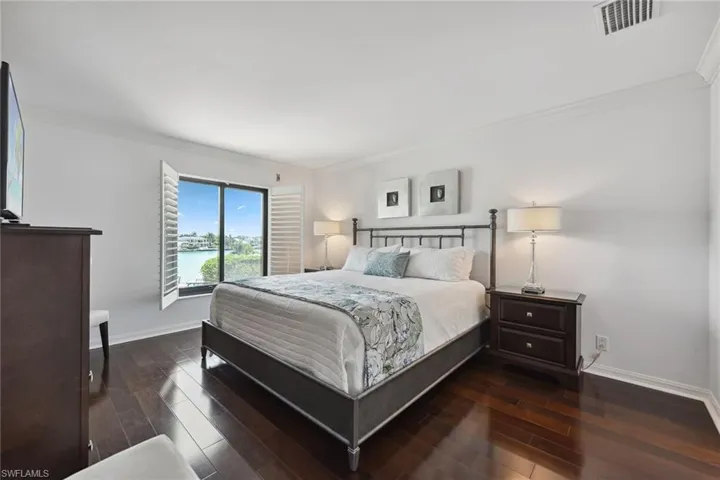 3430 Gulf Shore Blvd N # 3d, Naples Fl 34103