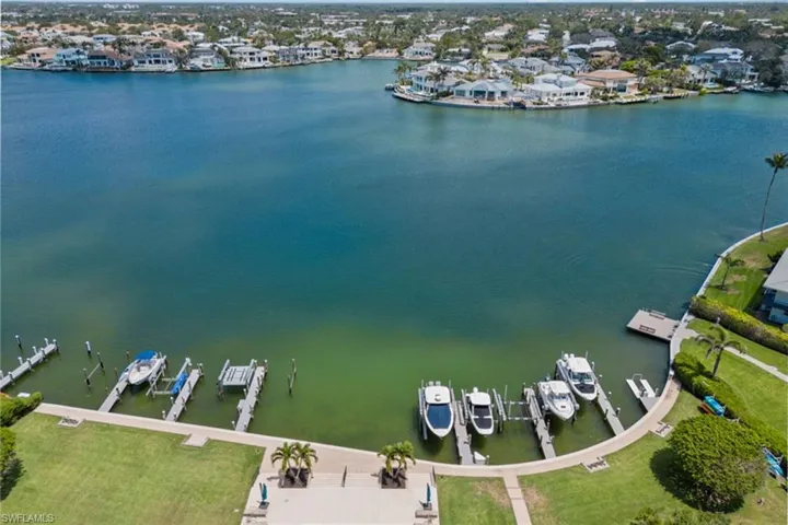 3430 Gulf Shore Blvd N # 3d, Naples Fl 34103