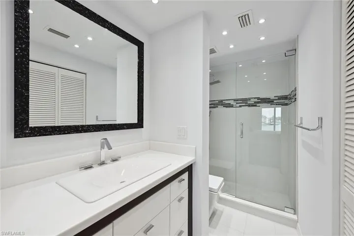 3430 Gulf Shore Blvd N # 3d, Naples Fl 34103