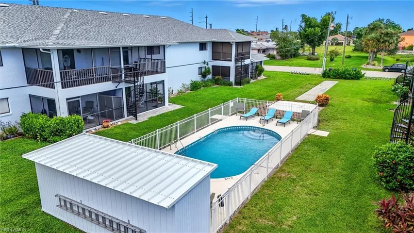 1203 Sw 48th Ter # 202, Cape Coral, Florida 33914