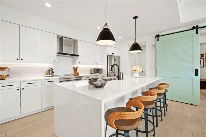 1111 Central Ave 403, Naples, Florida 34102