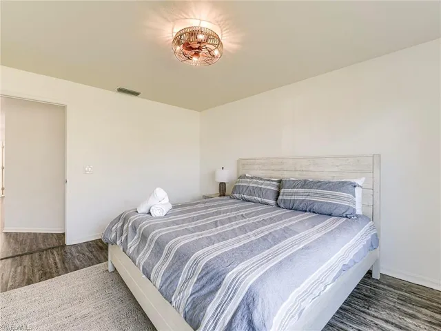1190 SW 57th  ST, Cape Coral, FL 33914