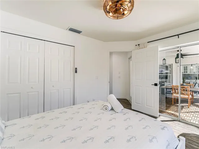 1190 SW 57th  ST, Cape Coral, FL 33914