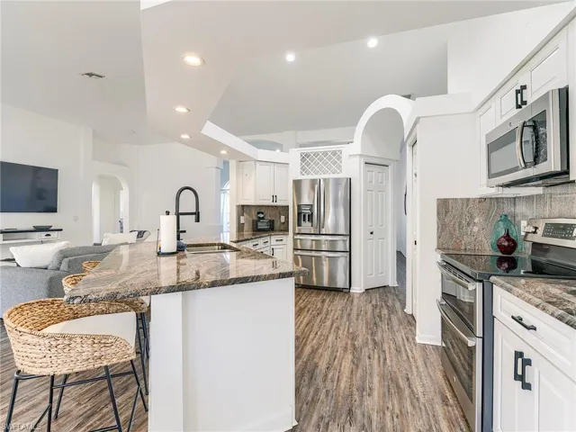 1190 Sw 57th St, Cape Coral, Florida 33914
