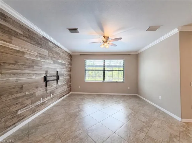 1588 Vizcaya Ln, Naples, Florida 34113