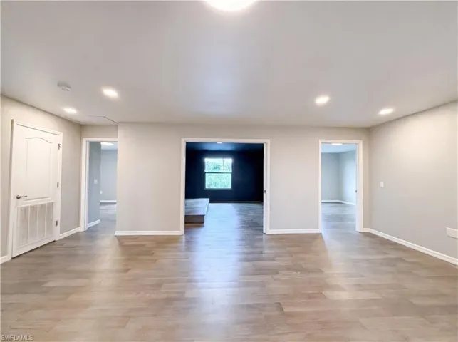 1588 Vizcaya Ln, Naples, Florida 34113
