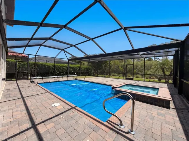 1588 Vizcaya Ln, Naples, Florida 34113
