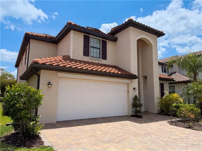 1588  Vizcaya  LN, Naples, FL 34113