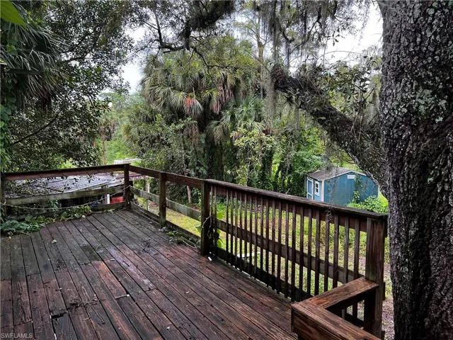460  39th NE AVE, Naples, FL 34120