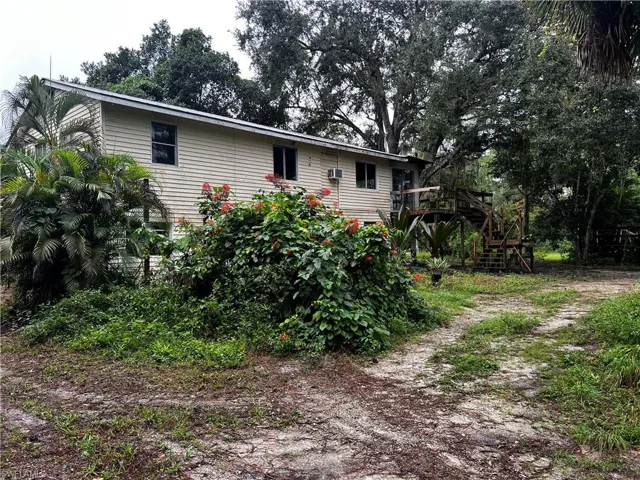 460  39th NE AVE, Naples, FL 34120