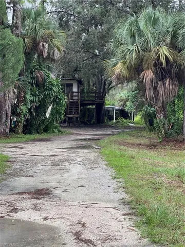 460  39th NE AVE, Naples, FL 34120