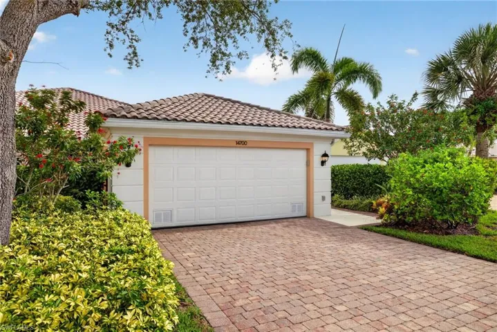 Driveway/2 Car Garage