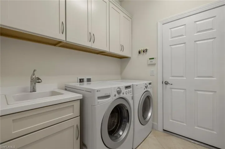12417 Chrasfield Chase, Fort Myers, Florida 33913