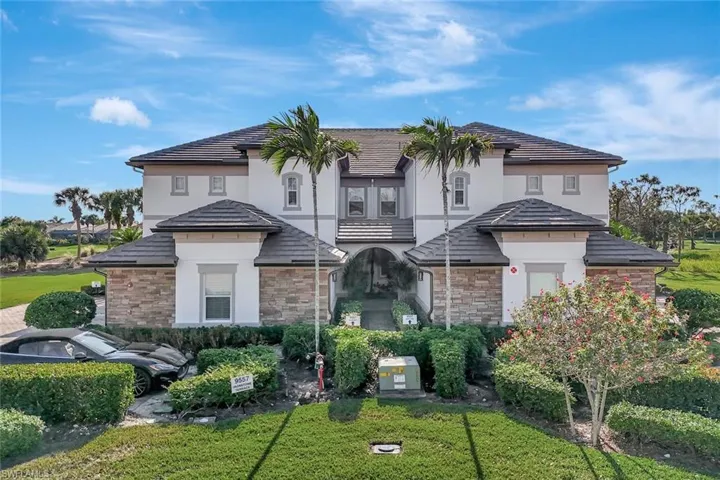 9557  Ironstone  TER, Naples, FL 34120