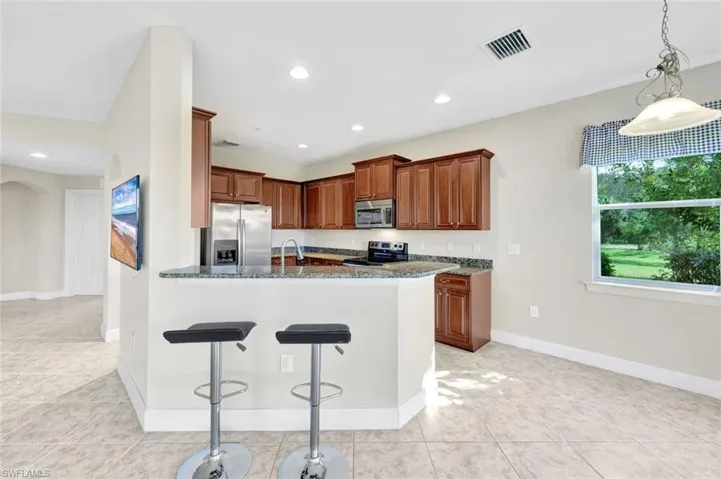 9557  Ironstone  TER, Naples, FL 34120