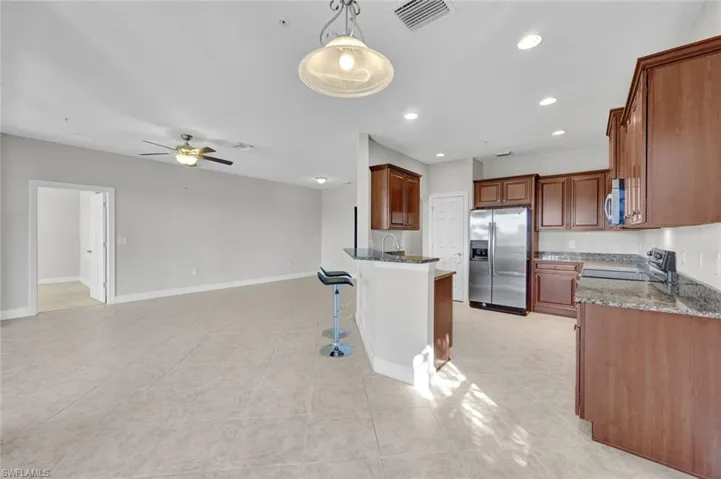 9557  Ironstone  TER, Naples, FL 34120