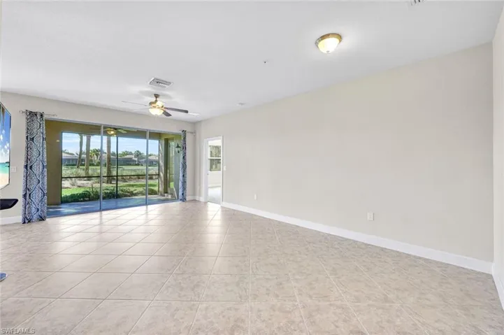 9557  Ironstone  TER, Naples, FL 34120