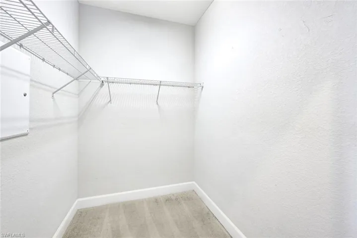 9557  Ironstone  TER, Naples, FL 34120