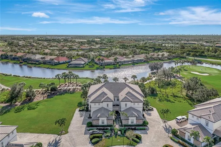 9557  Ironstone  TER, Naples, FL 34120