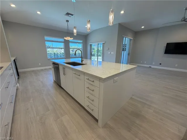 7080 Timberland Cir, Naples, Florida 34109